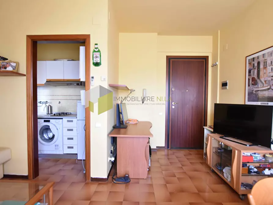 Immagine 10 di Appartamento in vendita  a Pisa