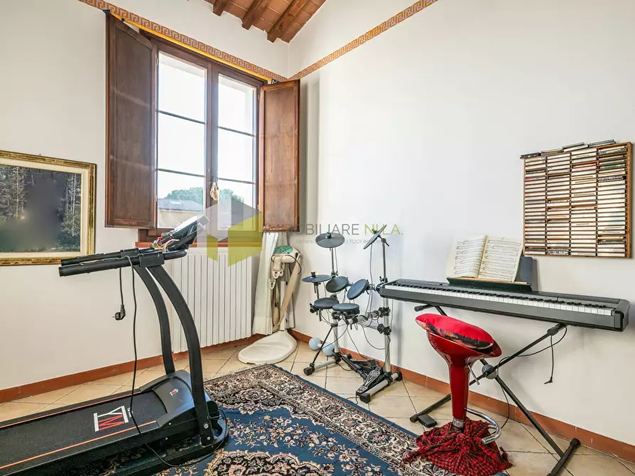 Immagine 16 di Villa in vendita  a San Giuliano Terme