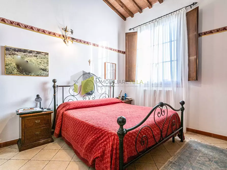 Immagine 21 di Villa in vendita  a San Giuliano Terme