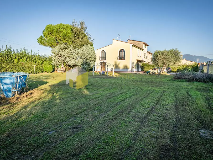 Immagine 31 di Villa in vendita  a San Giuliano Terme