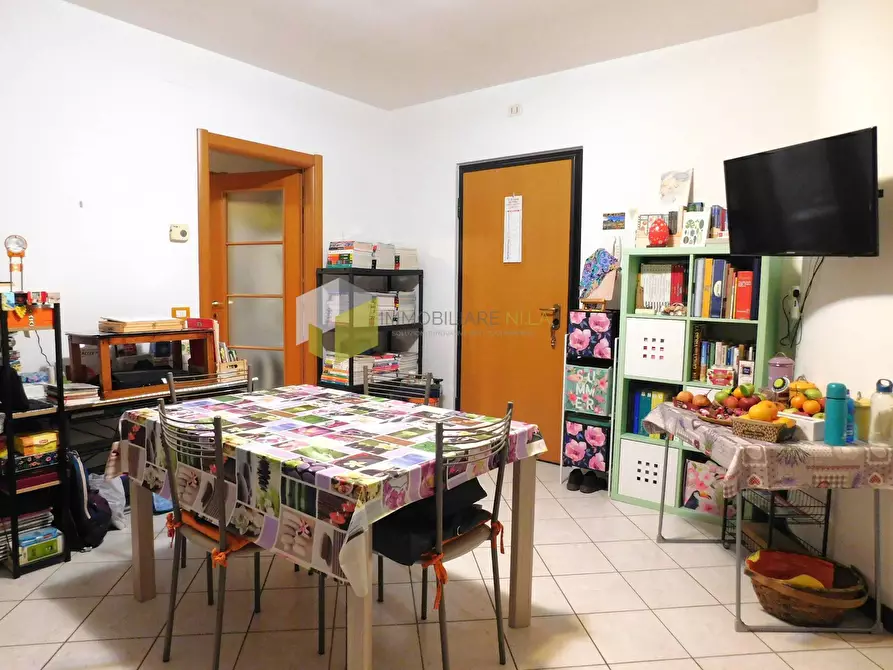 Immagine 2 di Appartamento in vendita  a Calci