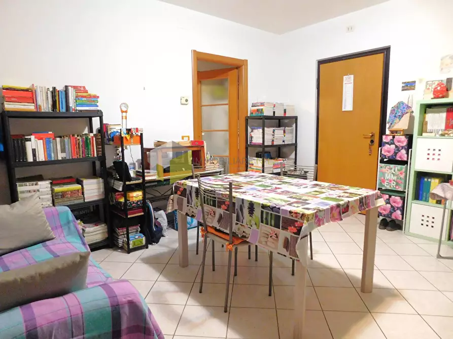 Immagine 9 di Appartamento in vendita  a Calci