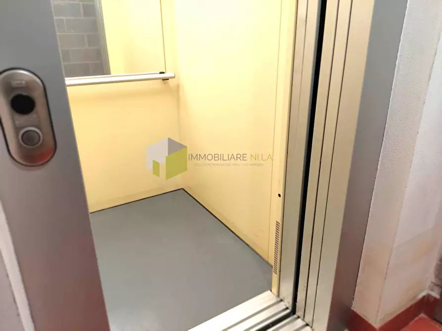 Immagine 18 di Appartamento in vendita  a Calci