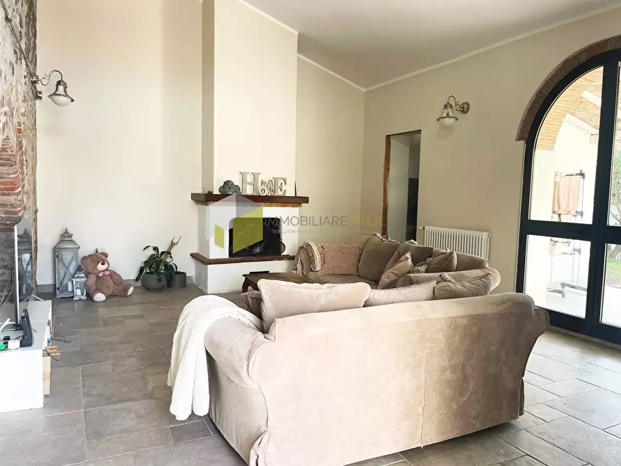 Immagine 9 di Casa indipendente in vendita  a San Giuliano Terme