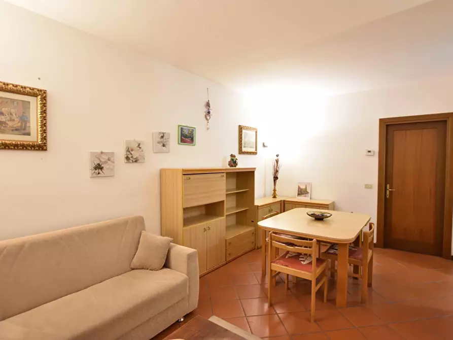 Immagine 5 di Appartamento in vendita  a Pisa