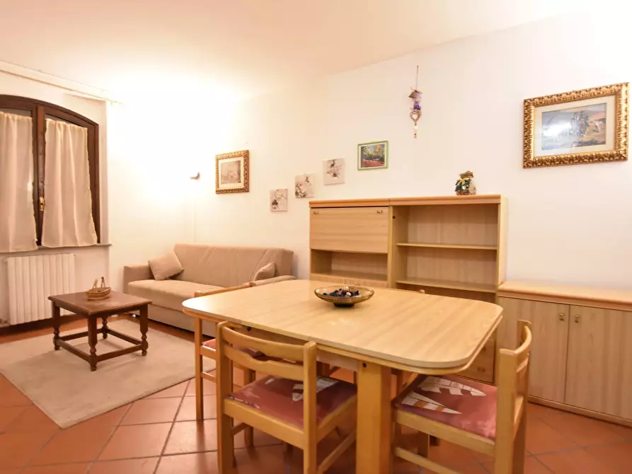 Immagine 13 di Appartamento in vendita  a Pisa