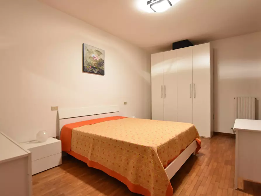 Immagine 21 di Appartamento in vendita  a Pisa