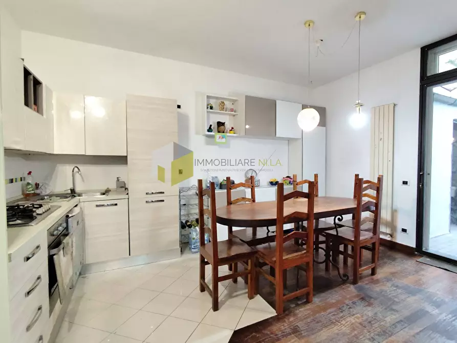 Immagine 4 di Casa indipendente in vendita  a Cascina