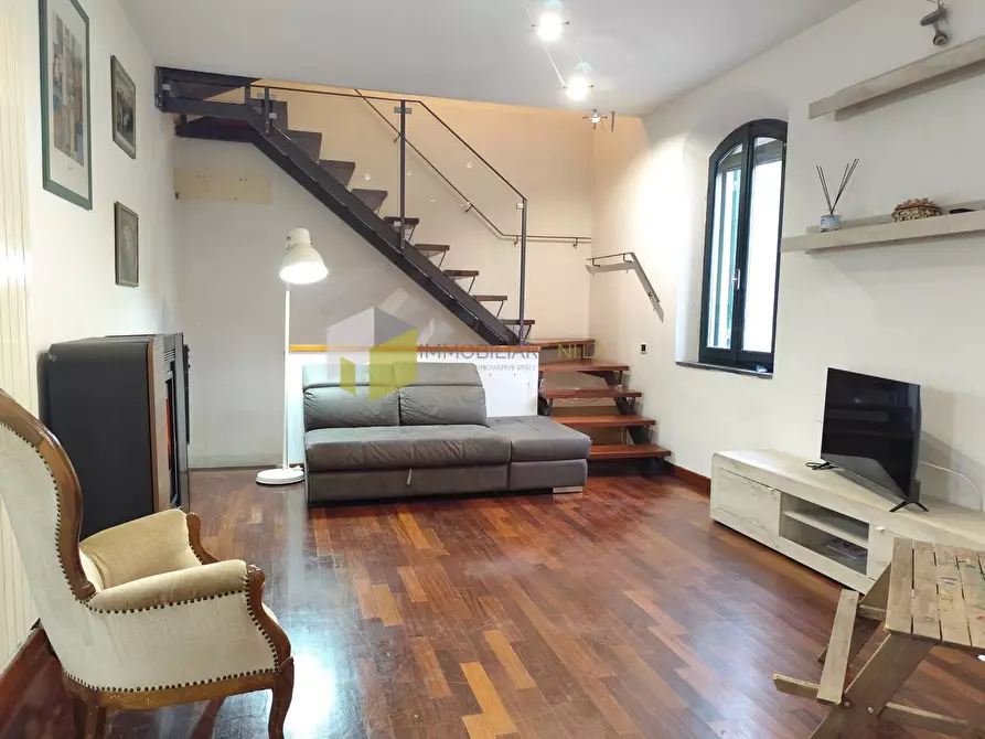 Immagine 13 di Casa indipendente in vendita  a Cascina