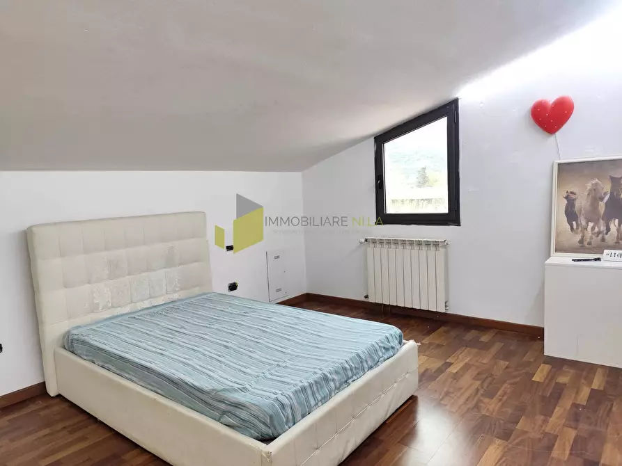 Immagine 17 di Casa indipendente in vendita  a Cascina