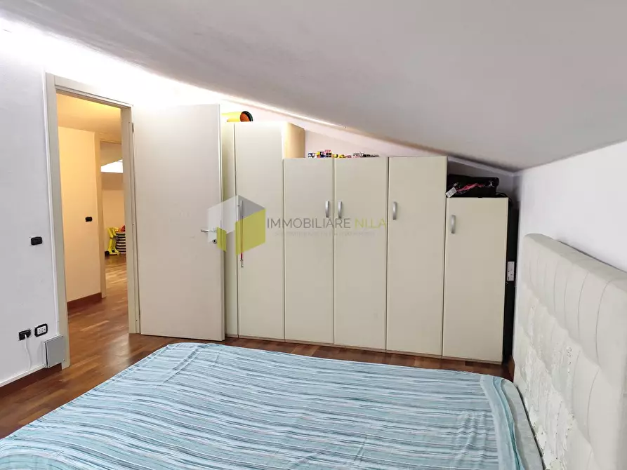 Immagine 19 di Casa indipendente in vendita  a Cascina