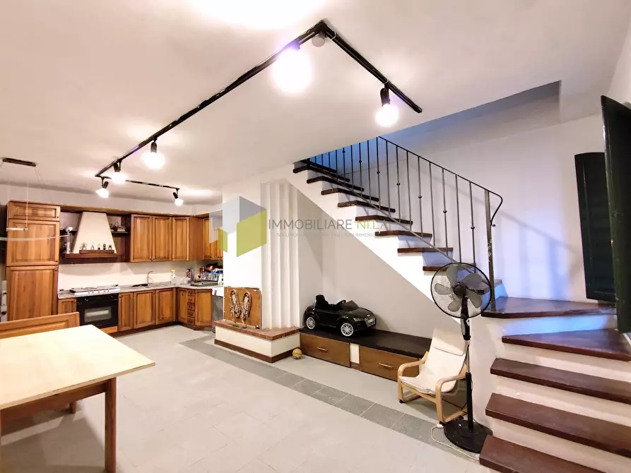 Immagine 30 di Casa indipendente in vendita  a Cascina