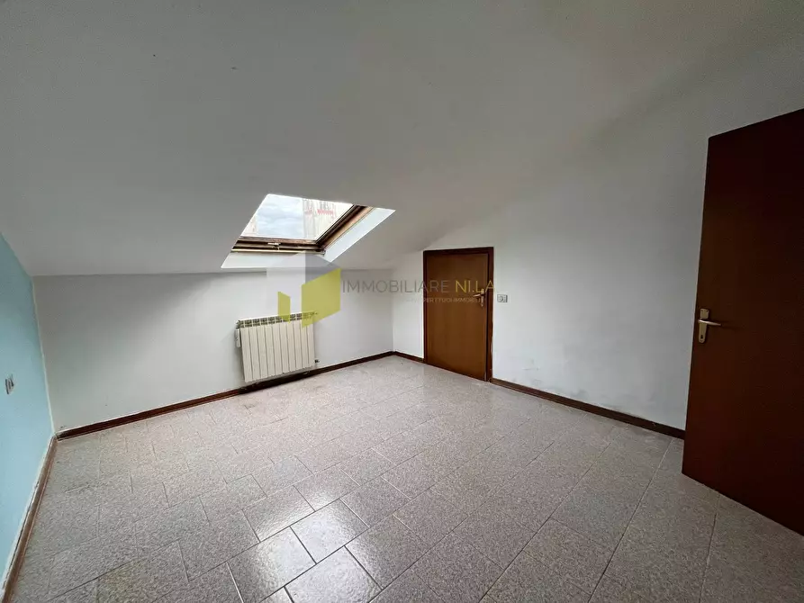 Immagine 13 di Appartamento in vendita  a Pisa