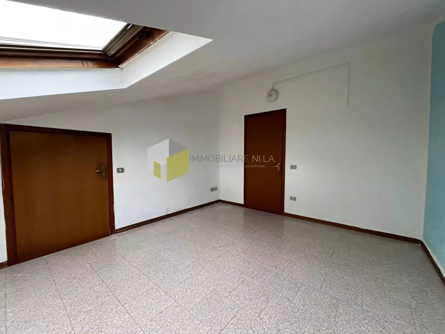 Immagine 14 di Appartamento in vendita  a Pisa