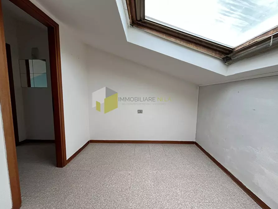 Immagine 18 di Appartamento in vendita  a Pisa