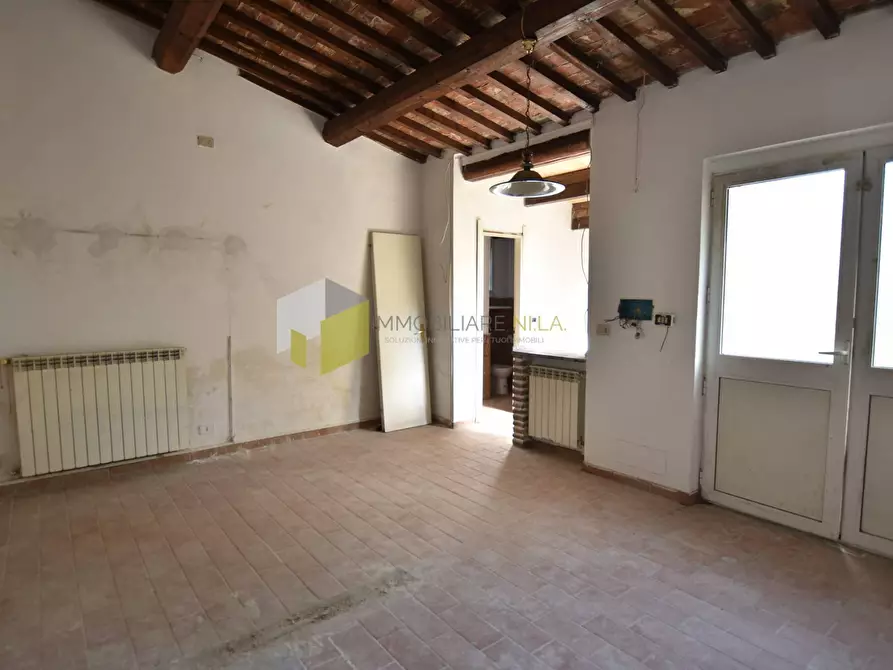 Immagine 10 di Casa indipendente in vendita  a Pisa