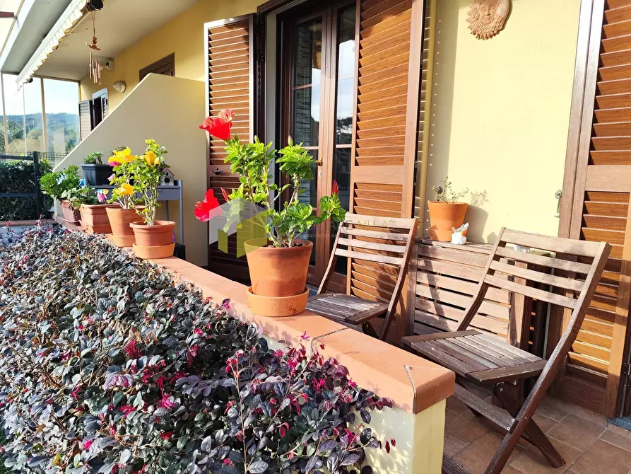 Immagine 3 di Villetta a schiera in vendita  a Vecchiano