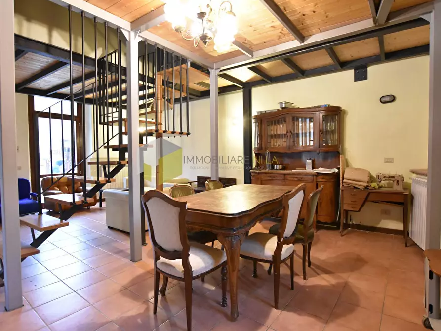 Immagine 3 di Casa indipendente in vendita  a Pisa