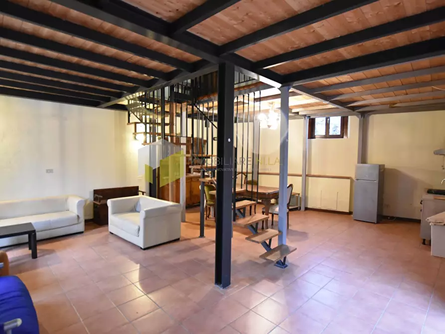 Immagine 4 di Casa indipendente in vendita  a Pisa