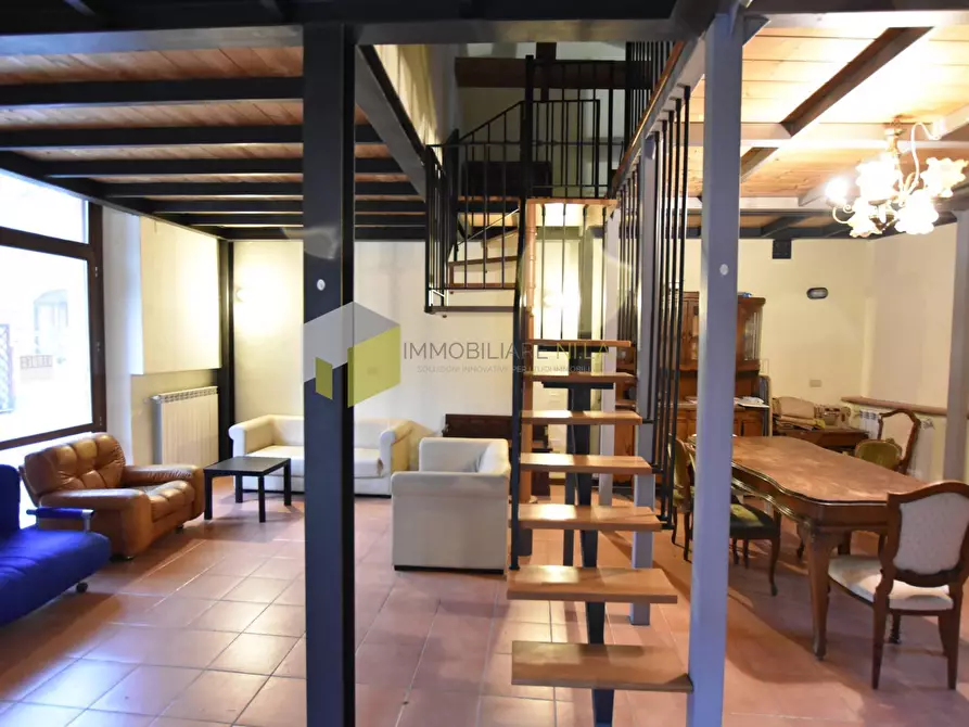 Immagine 8 di Casa indipendente in vendita  a Pisa