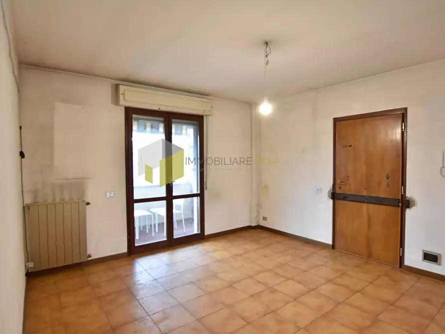 Immagine 11 di Appartamento in vendita  a Pisa