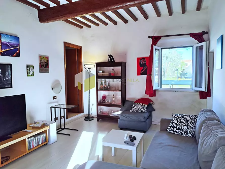 Immagine 9 di Casa indipendente in vendita  a Pisa