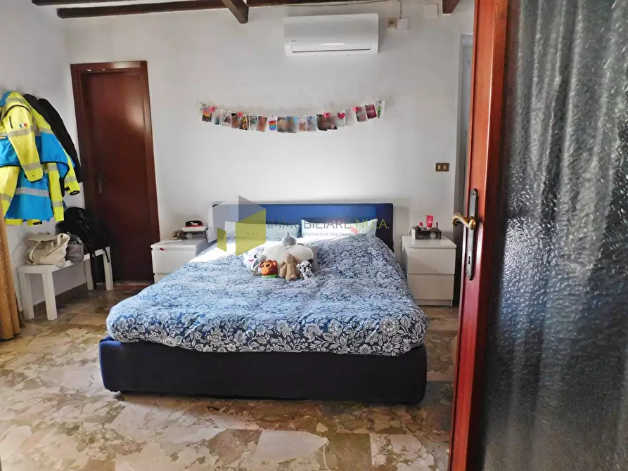 Immagine 12 di Casa indipendente in vendita  a Pisa