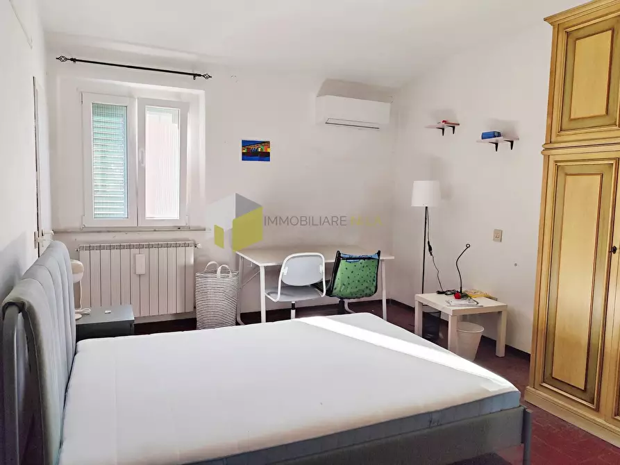 Immagine 17 di Casa indipendente in vendita  a Pisa