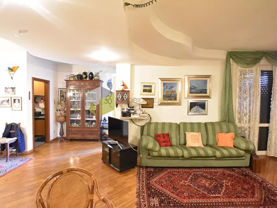 Immagine 6 di Appartamento in vendita  a Pisa