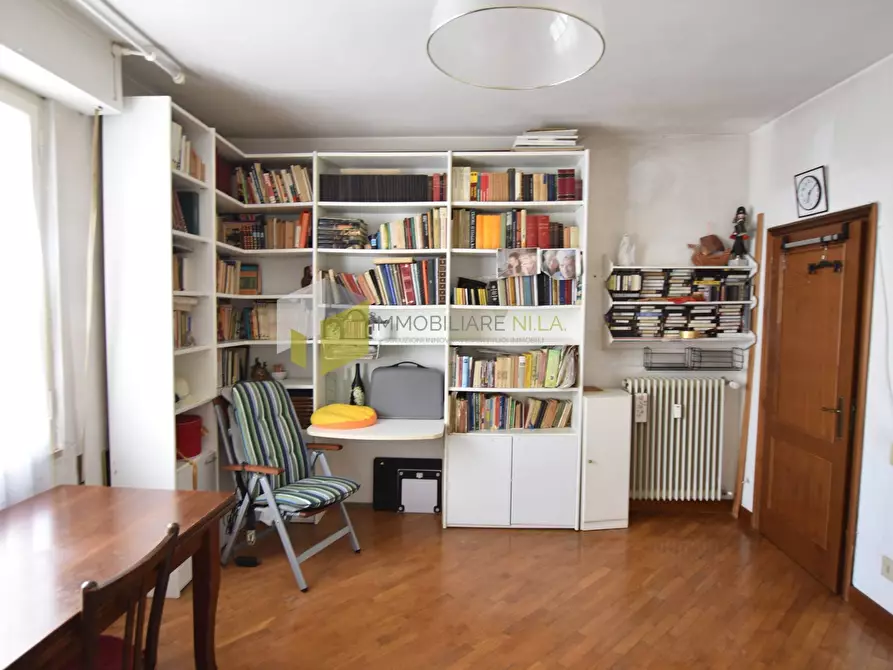 Immagine 14 di Appartamento in vendita  a Pisa