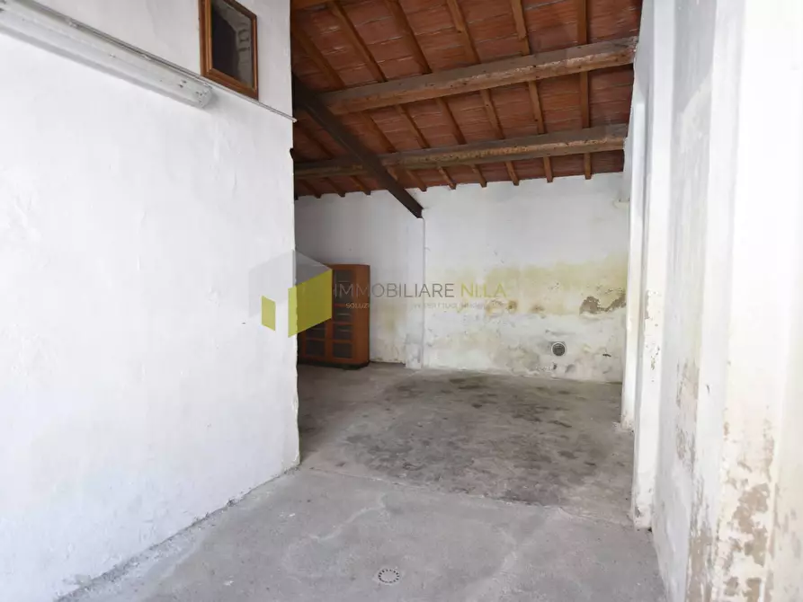 Immagine 4 di Casa semindipendente in vendita  a Cascina