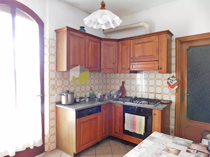 Immagine 10 di Casa semindipendente in vendita  a San Giuliano Terme