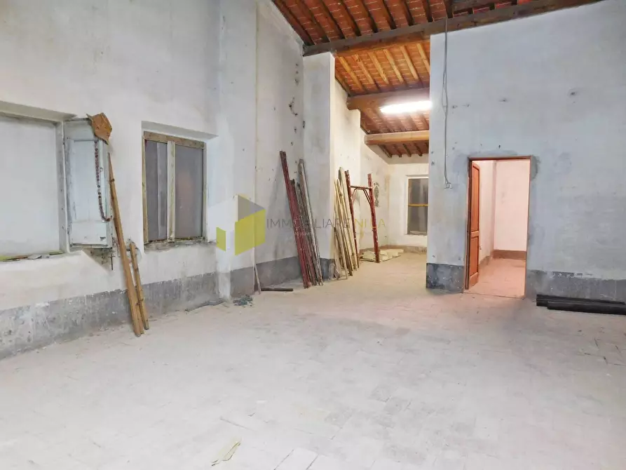 Immagine 10 di Casa indipendente in vendita  a San Giuliano Terme