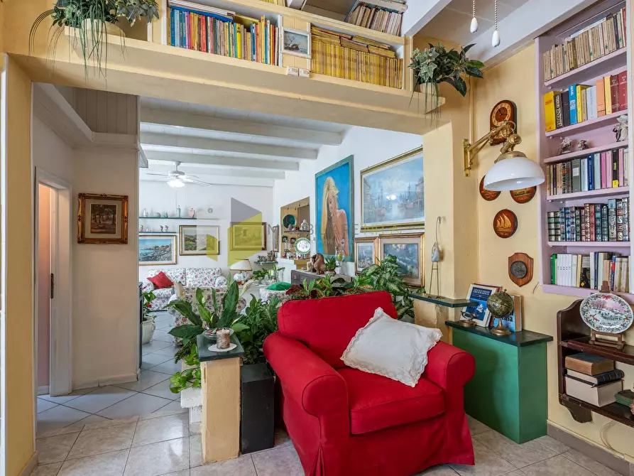 Immagine 4 di Casa indipendente in vendita  a Pisa