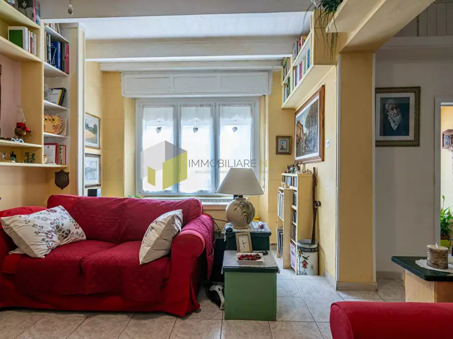 Immagine 7 di Casa indipendente in vendita  a Pisa