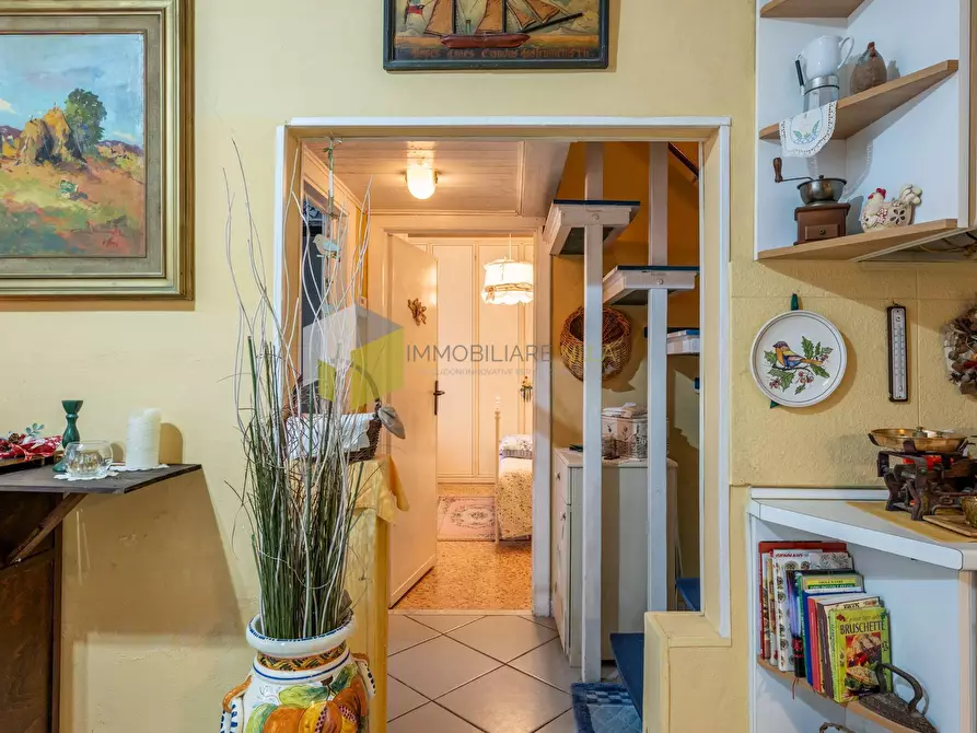 Immagine 18 di Casa indipendente in vendita  a Pisa