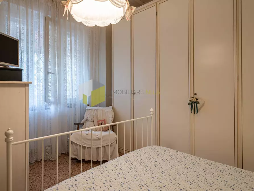 Immagine 21 di Casa indipendente in vendita  a Pisa