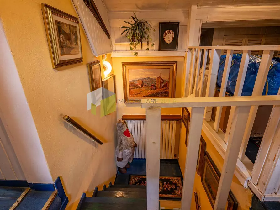 Immagine 37 di Casa indipendente in vendita  a Pisa