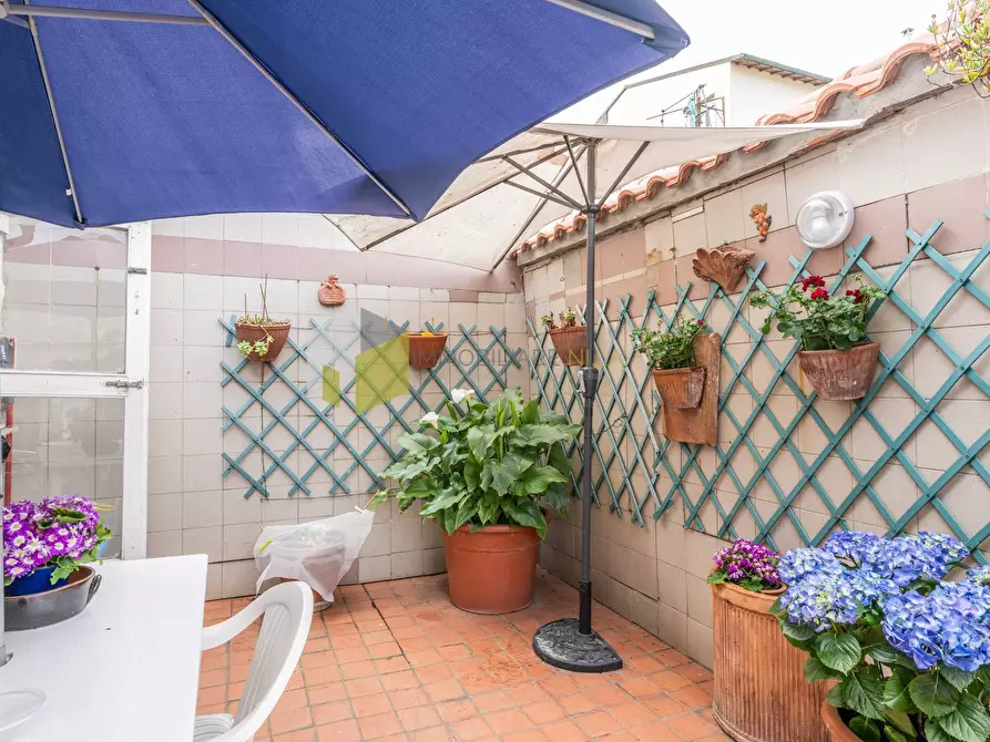 Immagine 41 di Casa indipendente in vendita  a Pisa