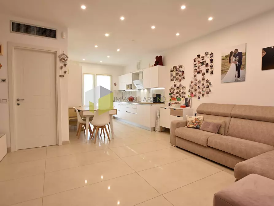 Immagine 4 di Villetta a schiera in vendita  a Vecchiano