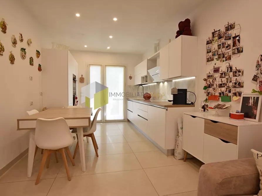 Immagine 7 di Villetta a schiera in vendita  a Vecchiano