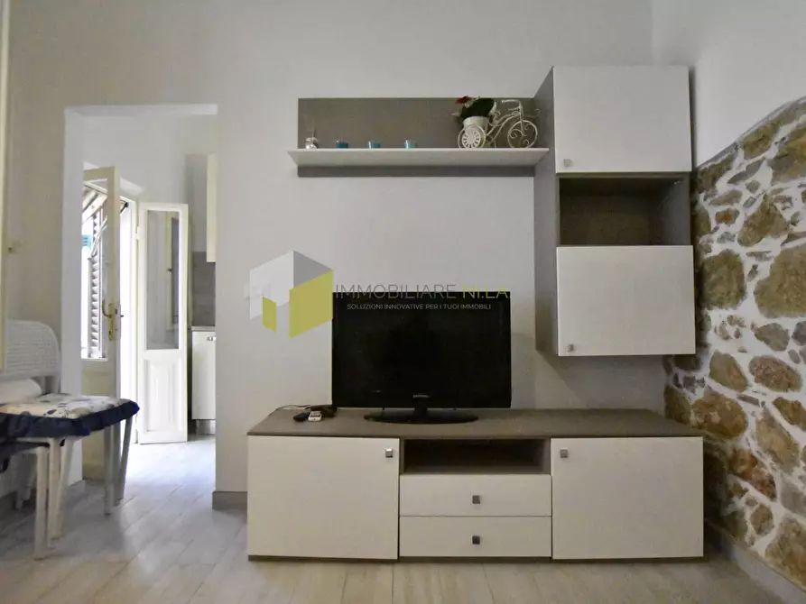 Immagine 6 di Casa indipendente in vendita  a Viareggio