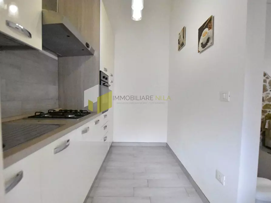 Immagine 13 di Casa indipendente in vendita  a Viareggio