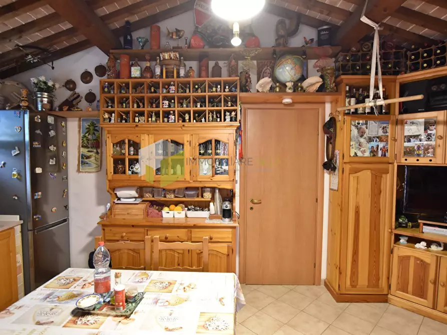 Immagine 4 di Casa indipendente in vendita  a Cascina