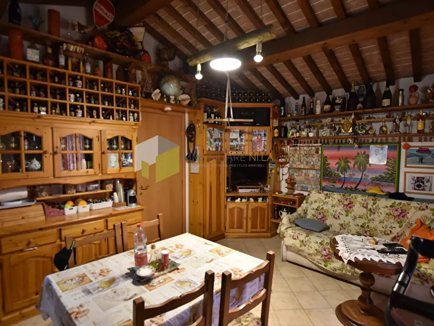 Immagine 5 di Casa indipendente in vendita  a Cascina