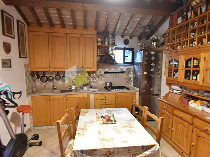 Immagine 7 di Casa indipendente in vendita  a Cascina