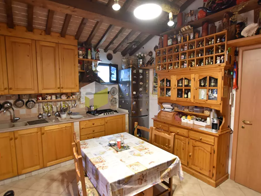 Immagine 12 di Casa indipendente in vendita  a Cascina