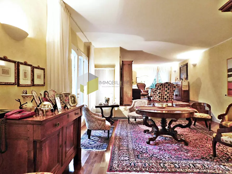 Immagine 29 di Villa in vendita  a San Giuliano Terme