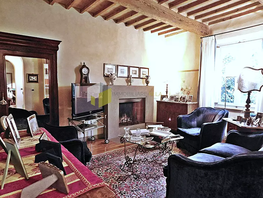 Immagine 35 di Villa in vendita  a San Giuliano Terme