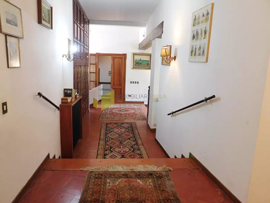 Immagine 15 di Villa in vendita  a Pisa